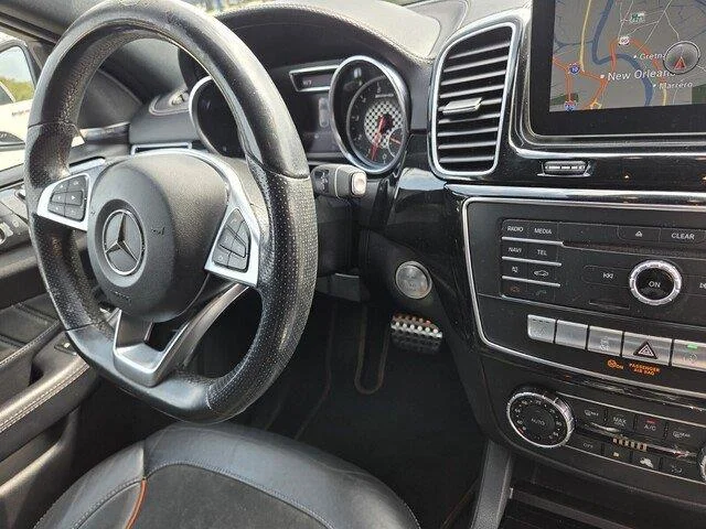 Used 2019 designo Diamond White Metallic Mercedes-Benz AMG® GLE 43 image 35