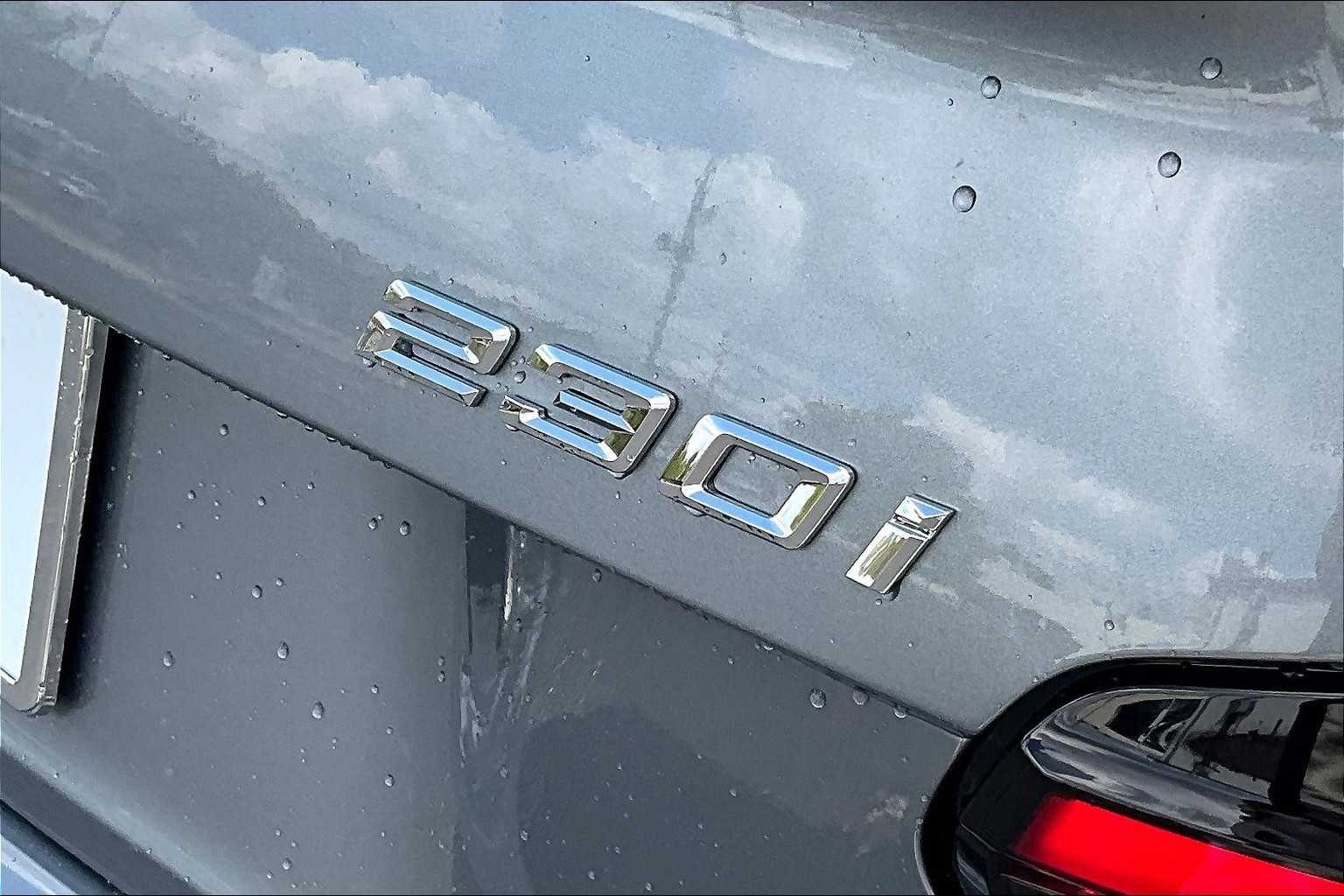 2025 BMW 2 Series 230i - Photo 16