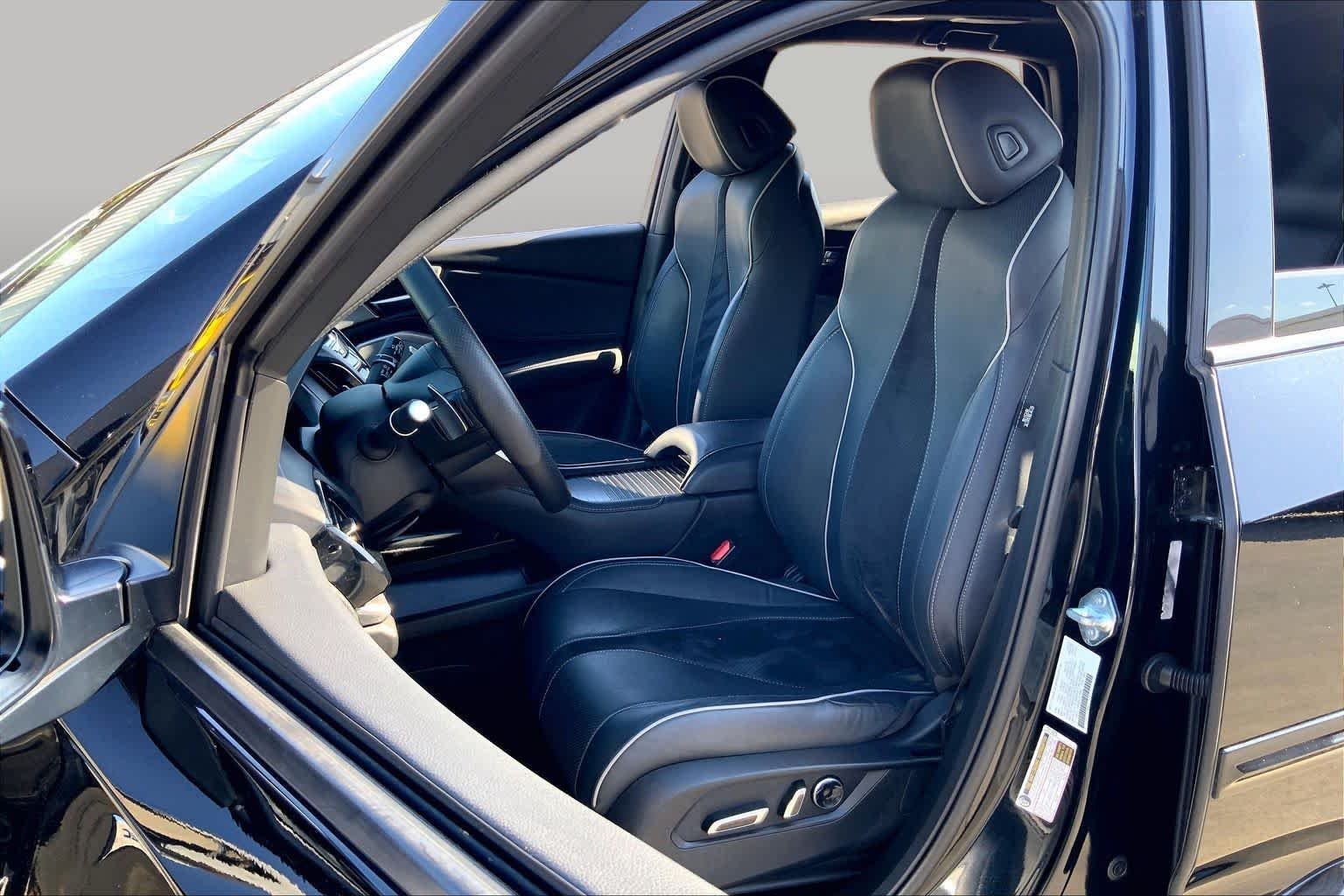 Used 2021 Majestic Black Pearl Acura w/A-Spec Package image 8