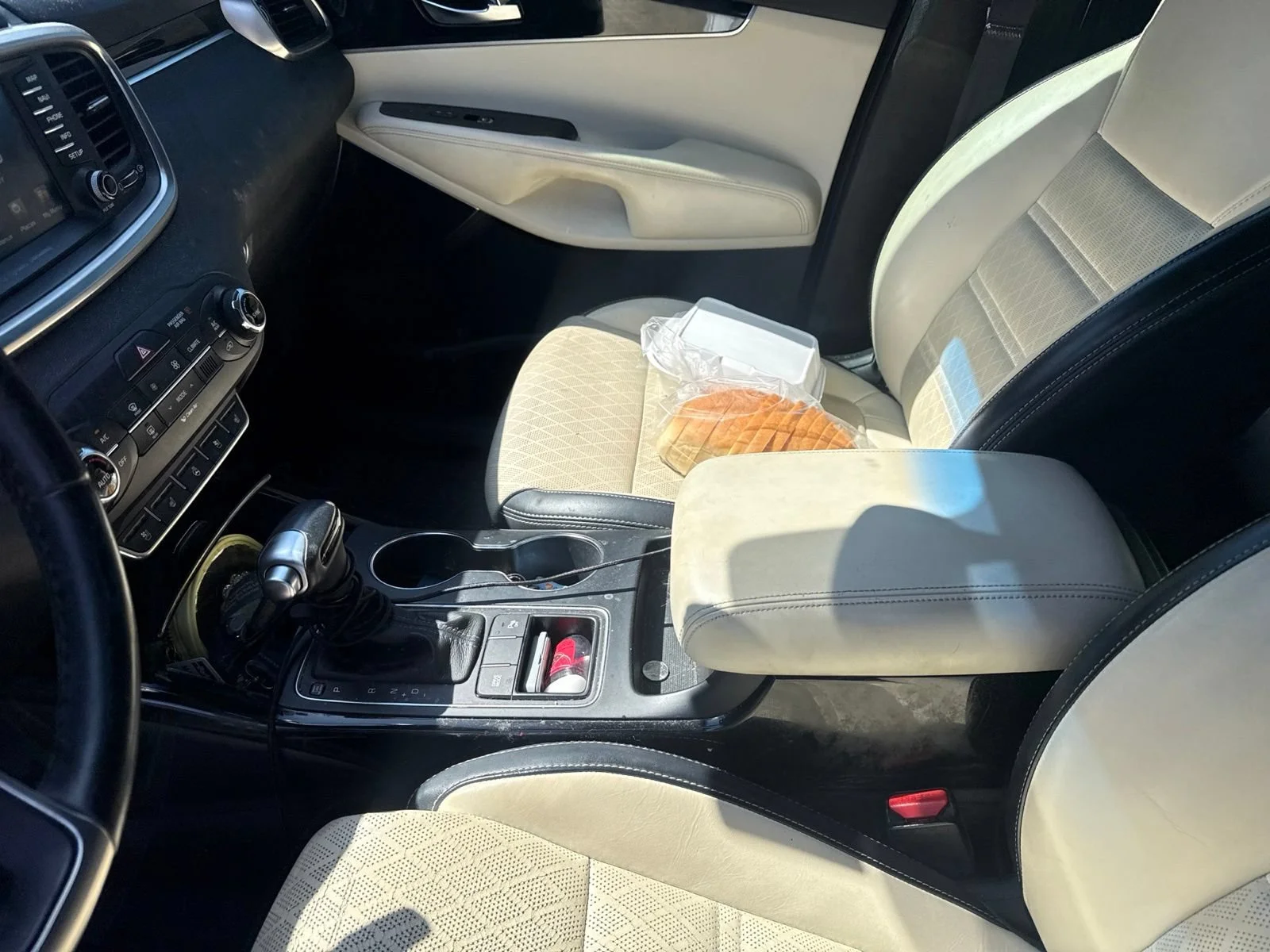 Used 2016 Gray Kia 3.3L SXL image 17