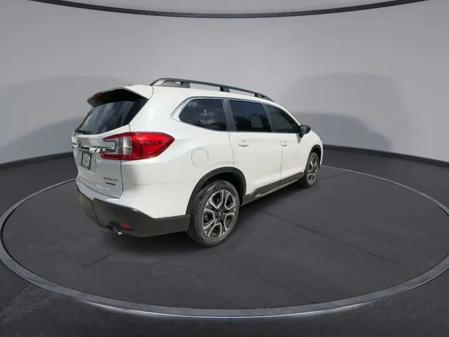 New 2026 CRYSTAL WHITE PEARL Subaru Limited 7-Passenger image 8