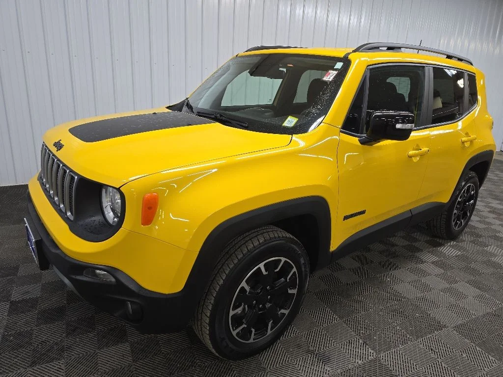 Used 2023 Yellow Jeep Latitude image 8
