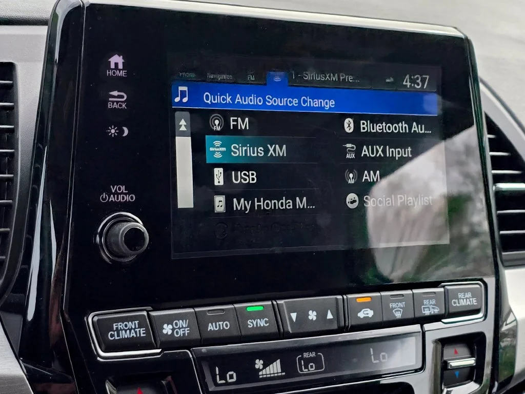 Used 2023 Gray Honda Touring image 44