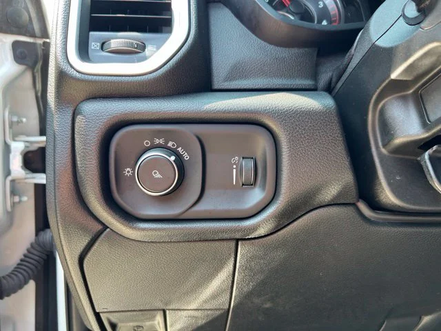 Used 2022 White Ram Big Horn image 13