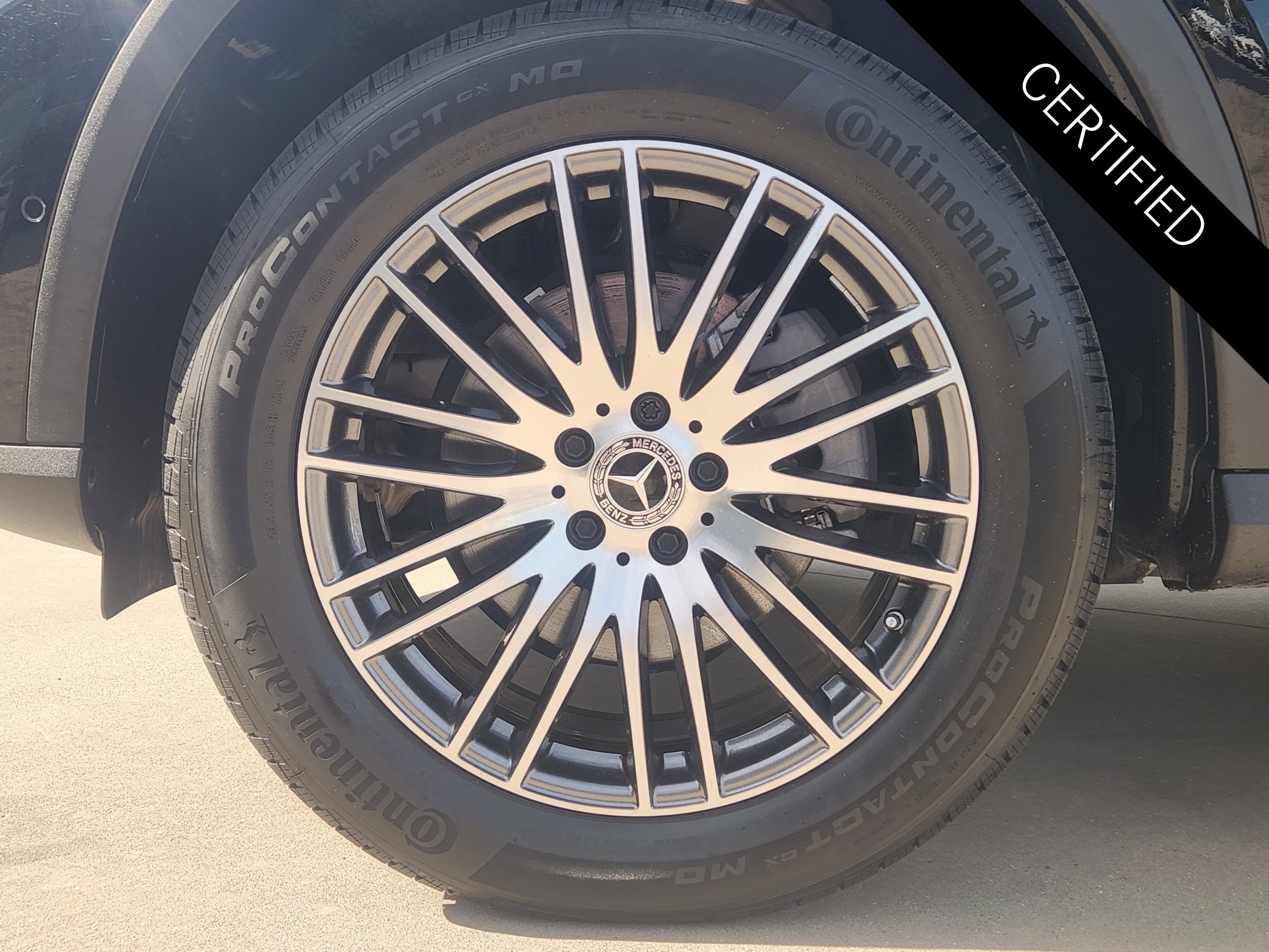 Certified Used 2024 Black Mercedes-Benz GLC 300 image 12