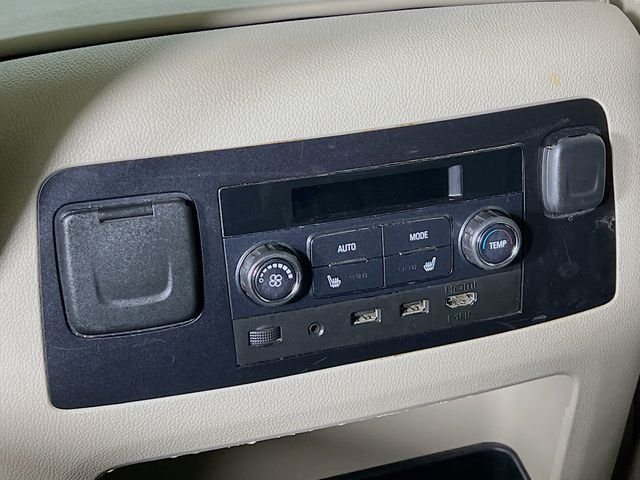 Used 2017 White GMC Denali image 27