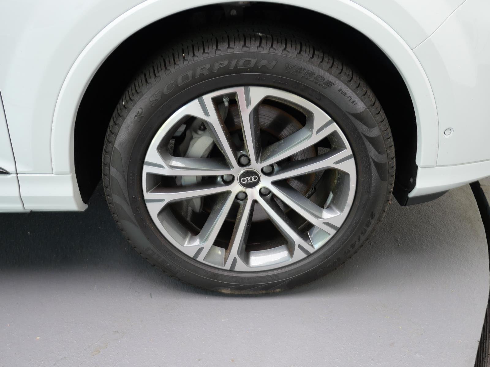 Used 2025 Glacier White Metallic Audi Premium Plus image 19
