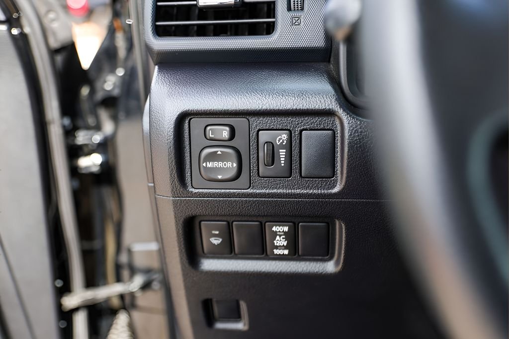 Used 2019 Black Toyota SR5 image 15