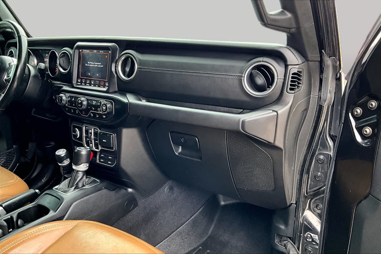Used 2020 Black Clearcoat Jeep Sahara image 19