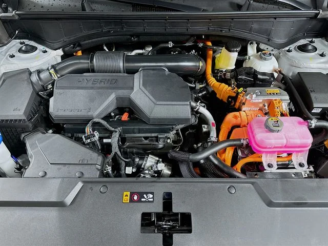 New 2026 Hyundai SANTA FE HYBRID SE
