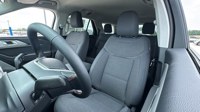 New 2026 Carbonized Gray Metallic Ford Active image 19