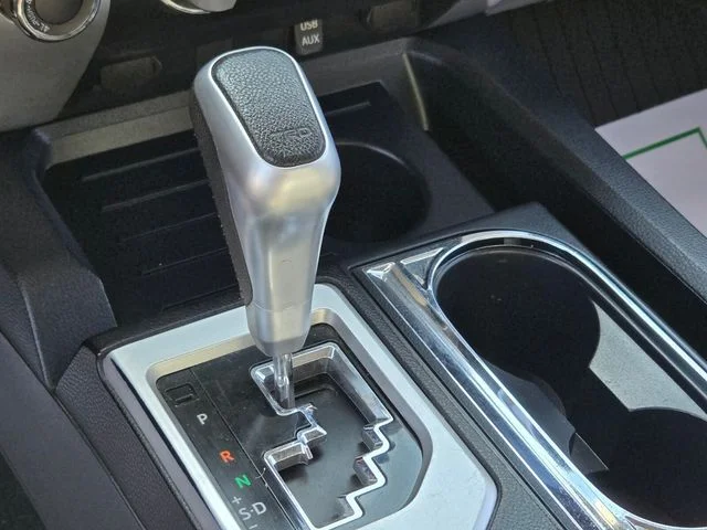 Used 2019 Red Toyota SR5 image 31