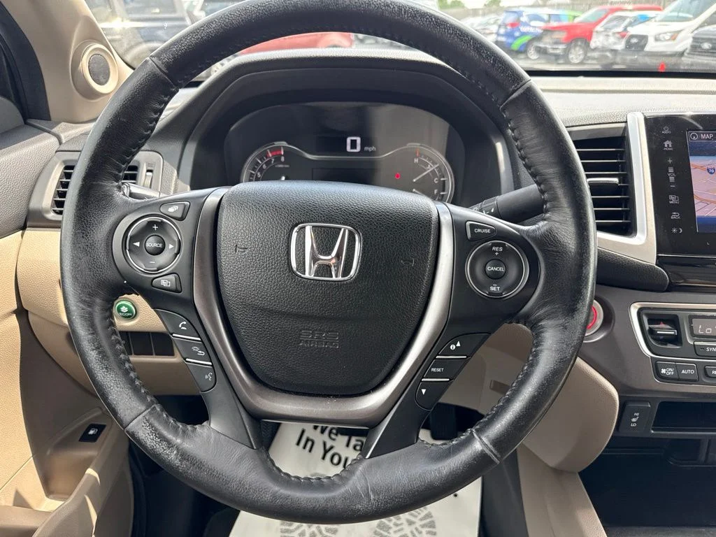 Certified Used 2018  Honda RTL-T image 12