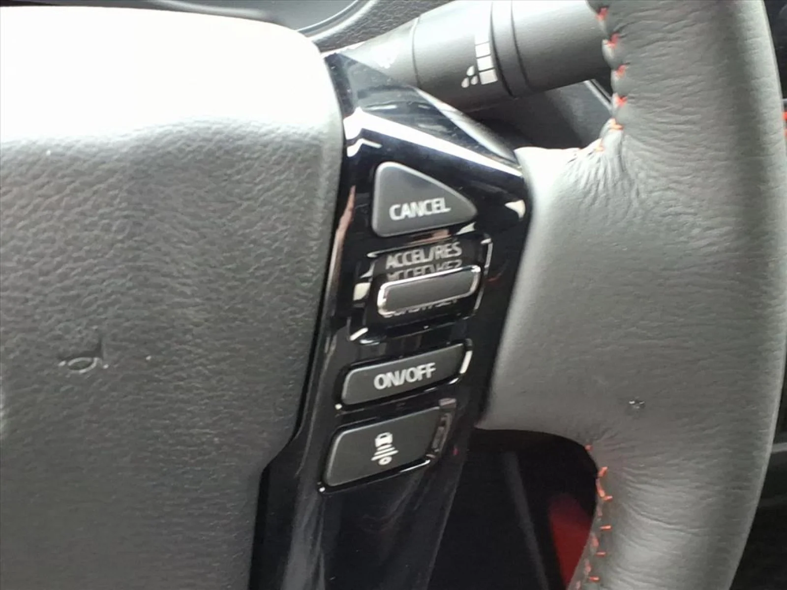 2026 Nissan Frontier Crew Cab PRO-4X® Gray at Robbins Nissan