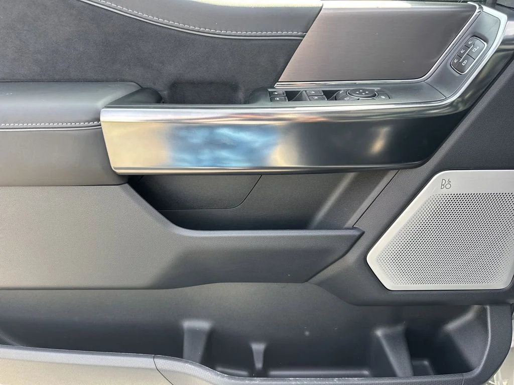 New 2026 White Ford Platinum image 10