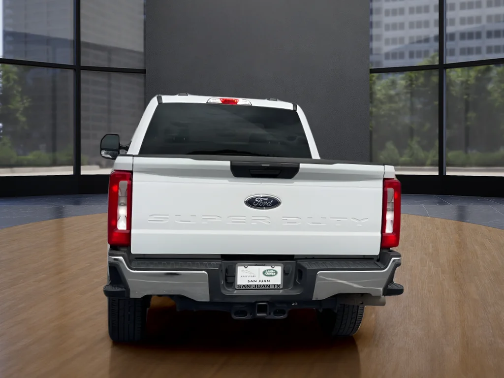 Used 2025 White Ford XLT image 6