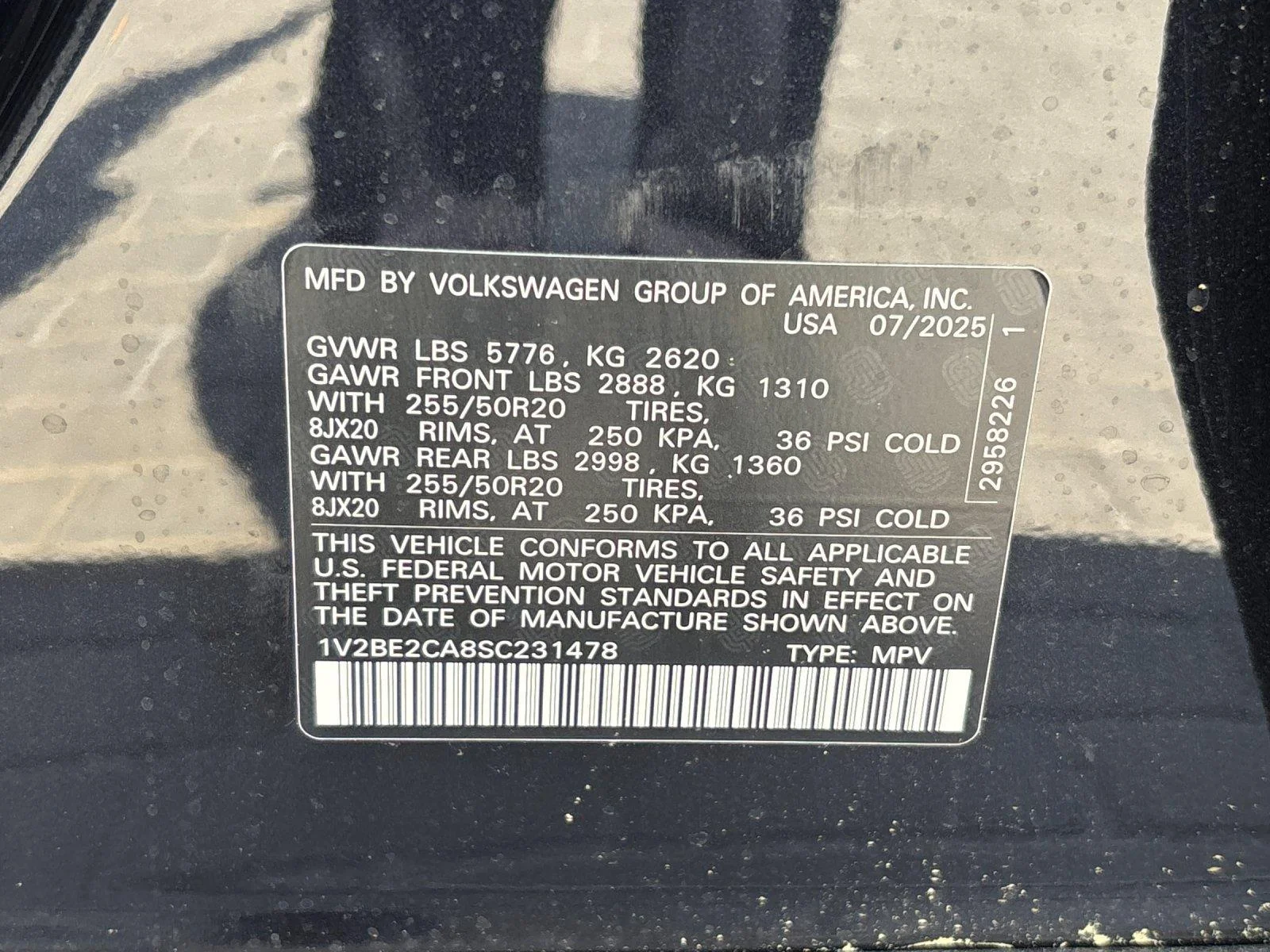New 2025 Deep Black Pearl Volkswagen 2.0T SEL image 12