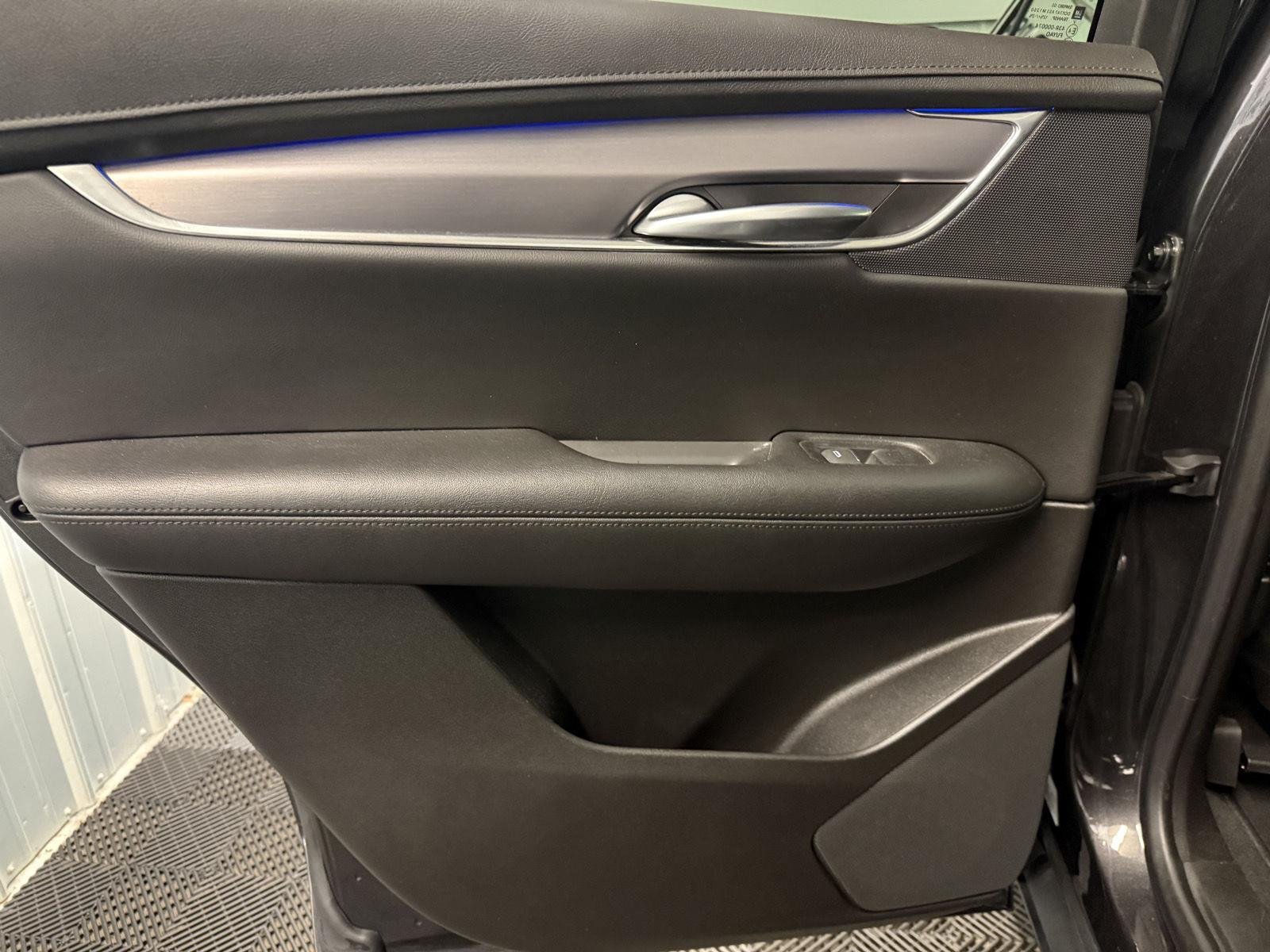 Used 2019 BLACK CADILLAC PREMLUX image 24
