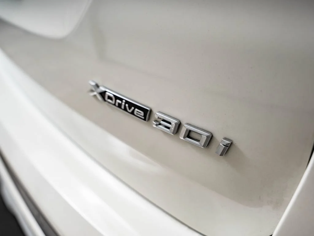 Used 2019 Alpine White BMW xDrive30i image 20