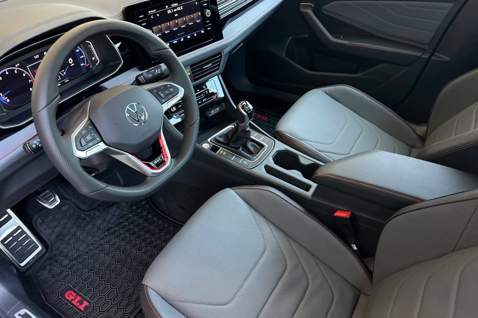 New 2026  Volkswagen 2.0T Autobahn image 10