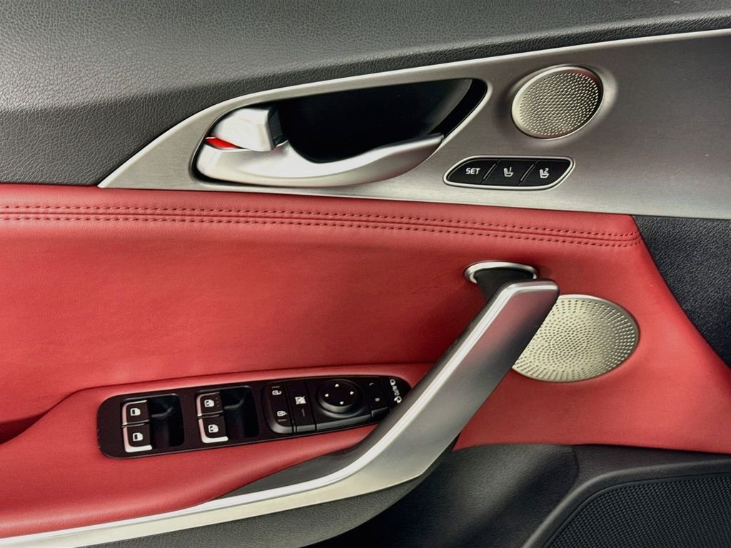 Used 2020 Black Kia GT2 image 19