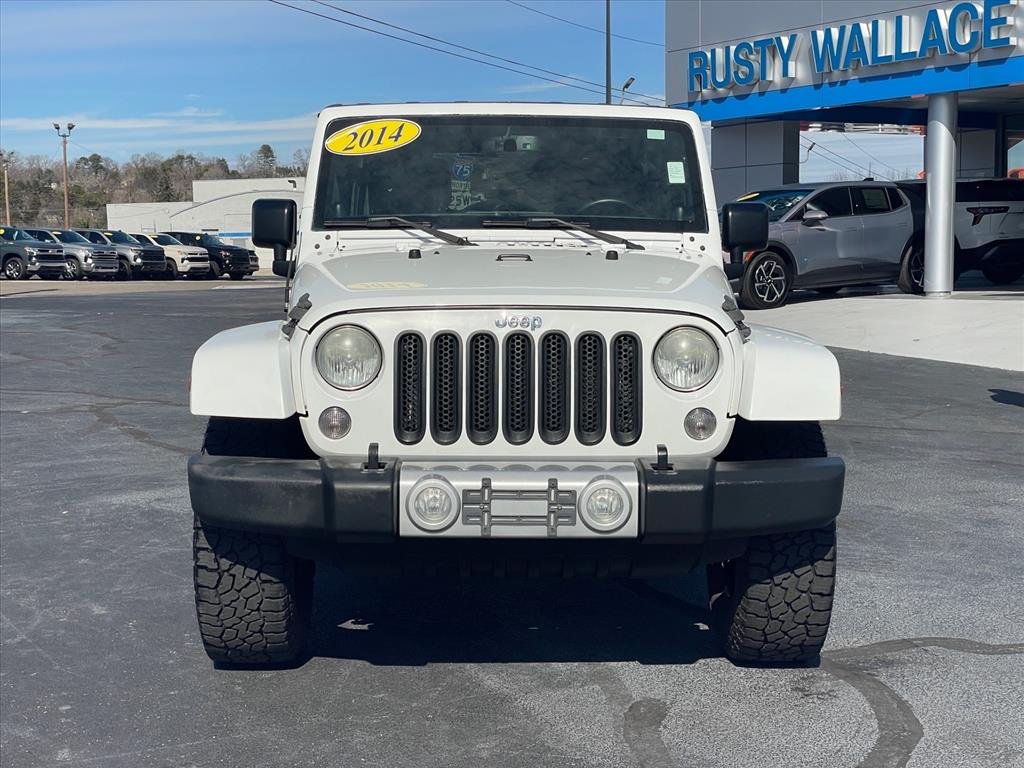 Used 2014 Jeep Wrangler Unlimited Sahara with VIN 1C4BJWEG9EL258702 for sale in Clinton, TN