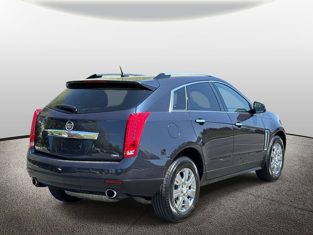 Used 2014 Cadillac SRX Luxury Collection with VIN 3GYFNEE33ES592452 for sale in Chantilly, VA