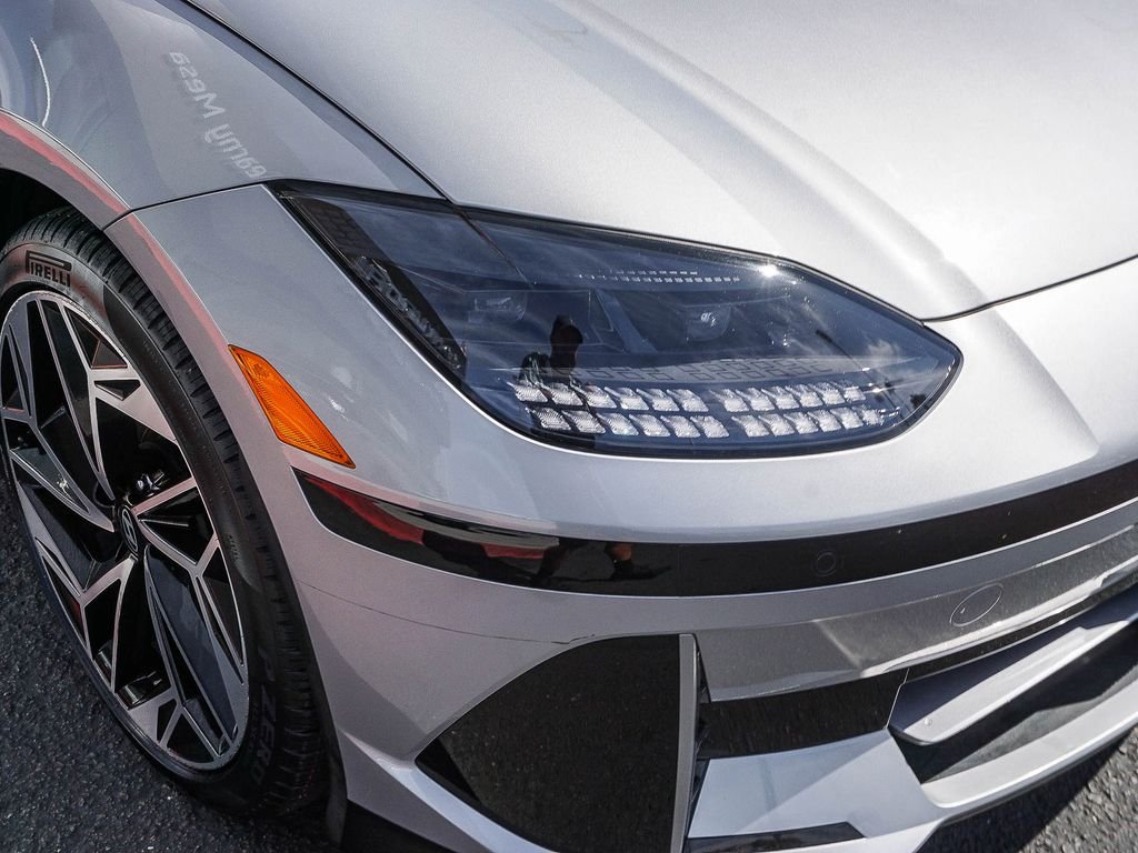 Certified Used 2023 Silver Hyundai SEL image 10