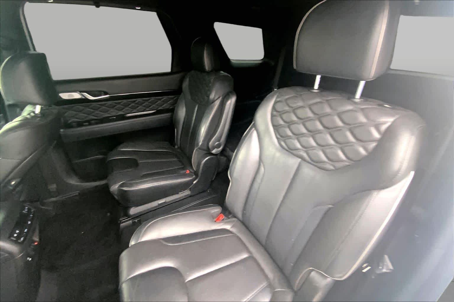 Used 2021 Hyper White Hyundai Calligraphy image 16