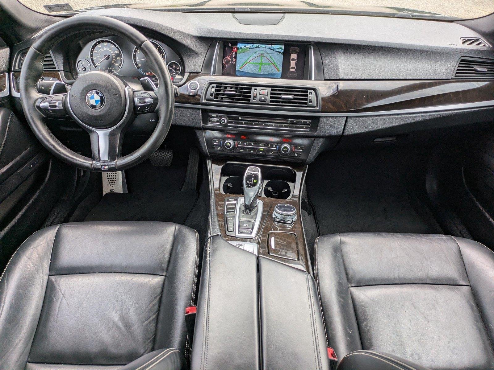 Used 2015  BMW 535i xDrive image 14