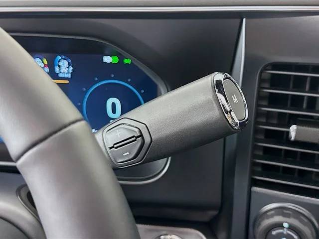 2026 Ford F-350 Super Duty Platinum - Photo 17