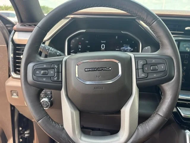 Used 2023 Onyx Black GMC Denali image 16