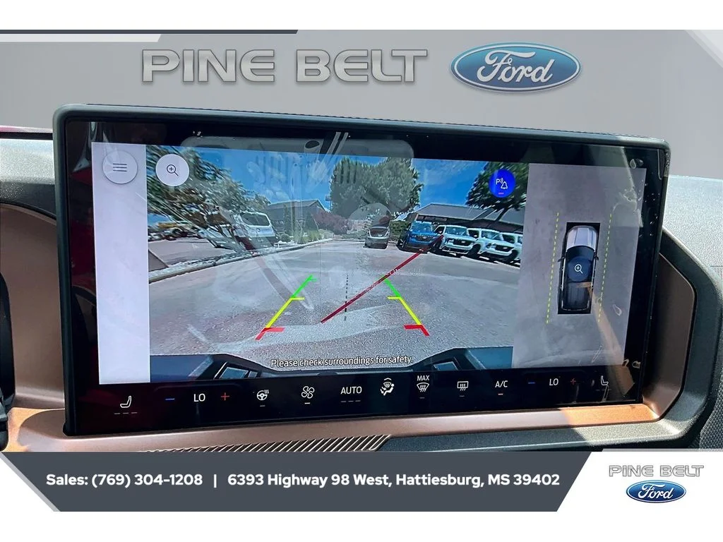 New 2026 Ruby Red Metallic Tinted Clearcoat Ford Outer Banks® image 15
