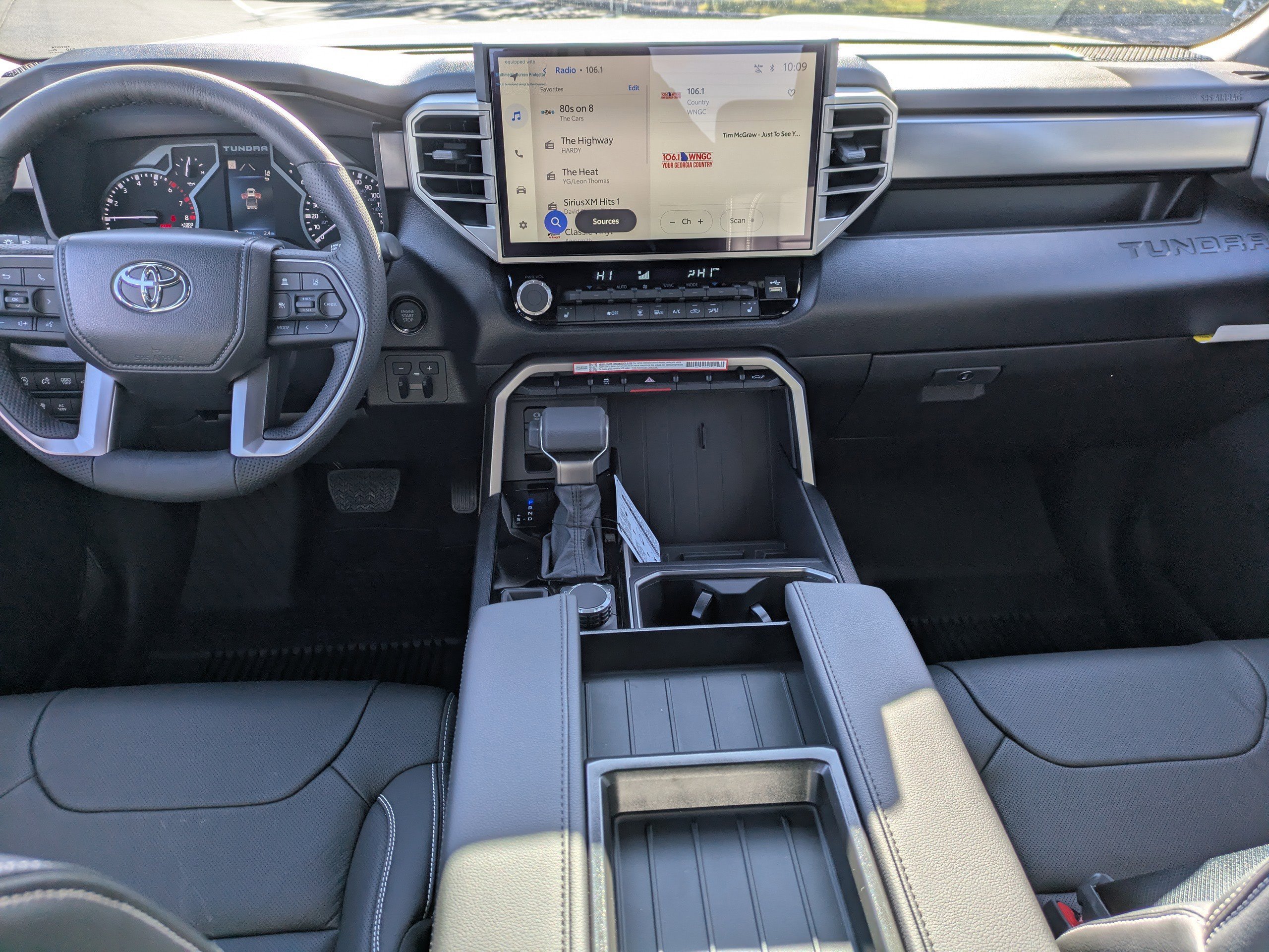 2026 Toyota Tundra SR5 - Photo 16