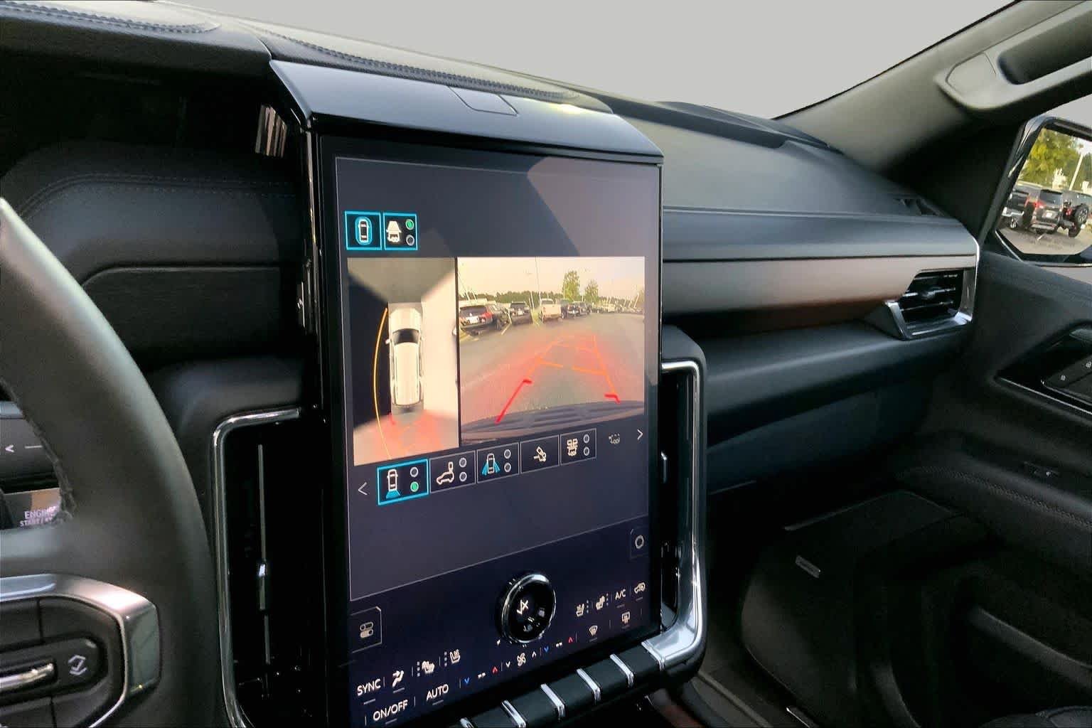 Used 2025 Onyx Black GMC Denali image 26
