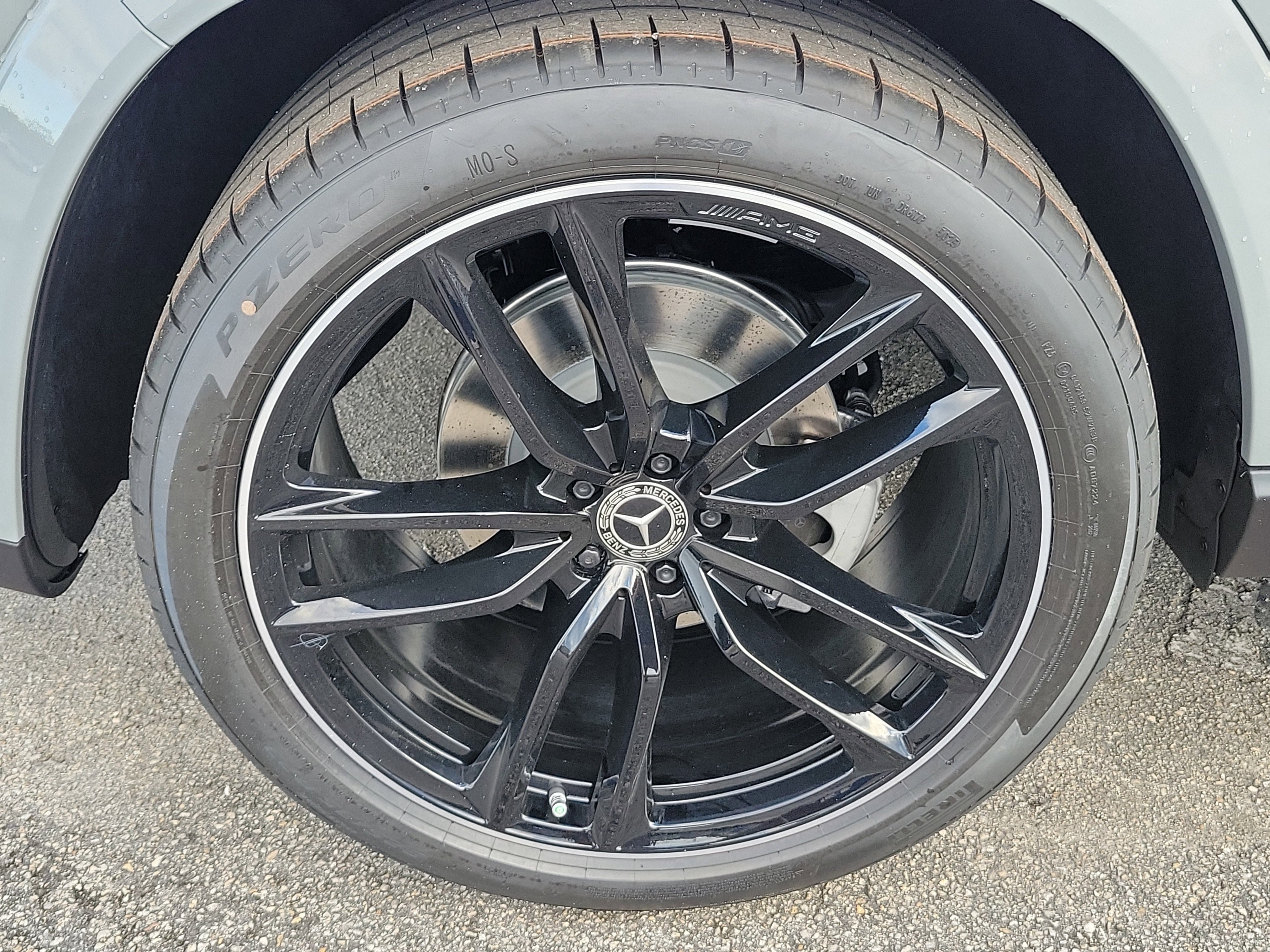 New 2026 MANUFAKTUR Alpine Grey Mercedes-Benz GLS 450 image 39