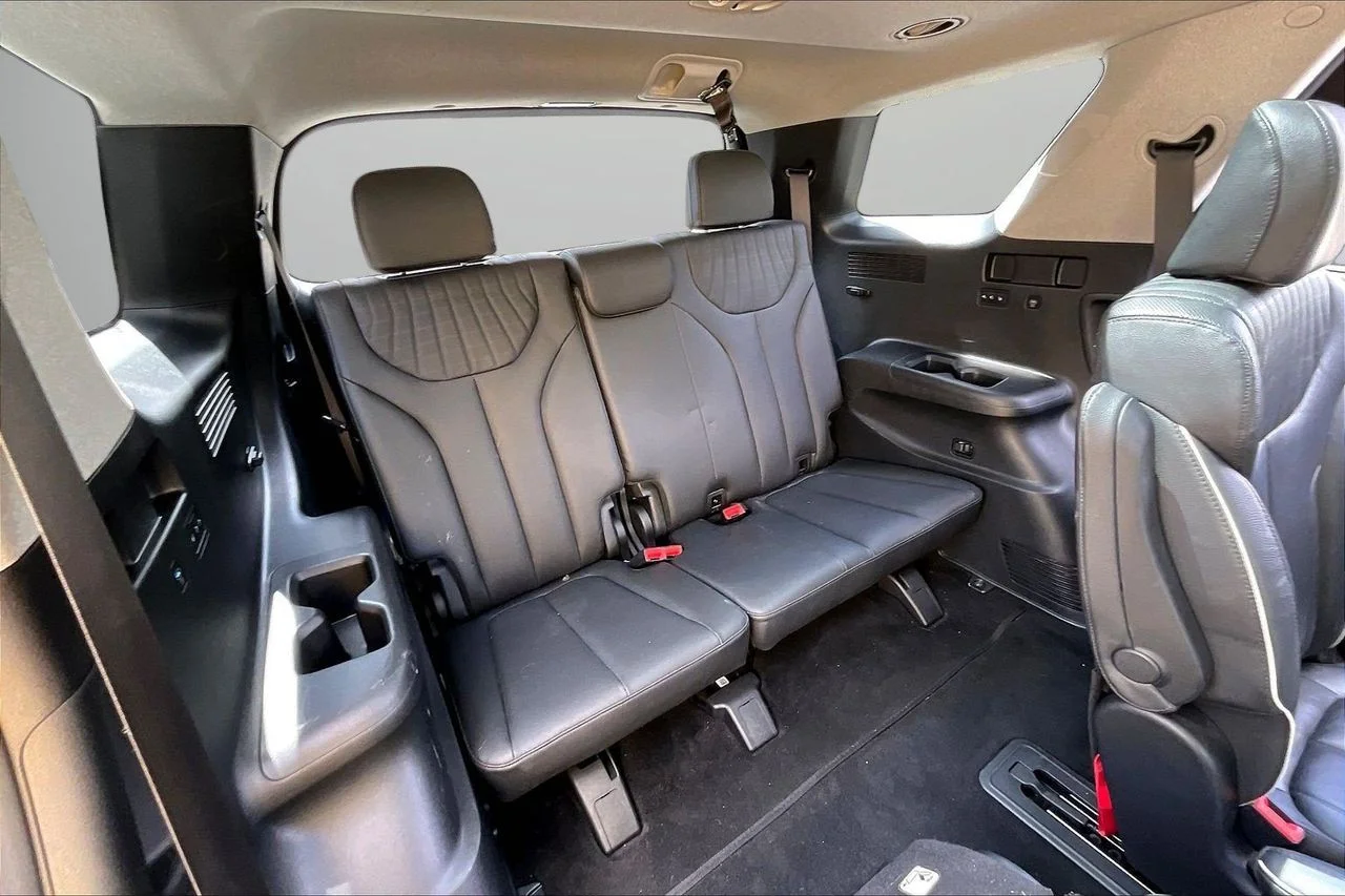 Used 2024 Gray Hyundai Limited image 26