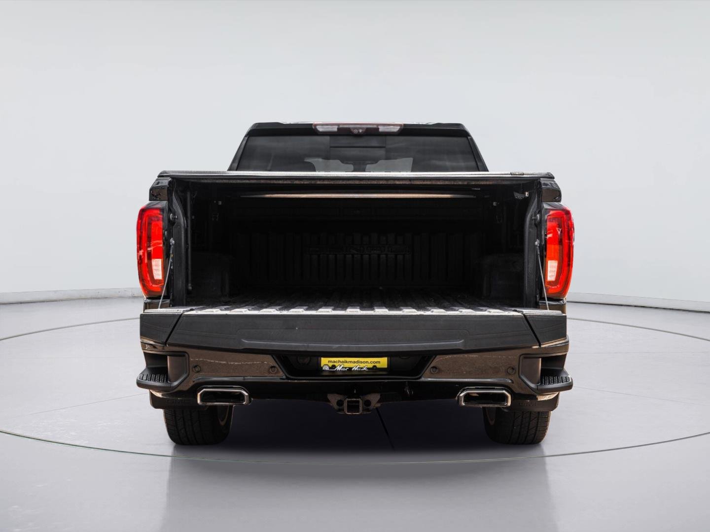 Certified Used 2020 ONYX BLACK GMC Denali image 11