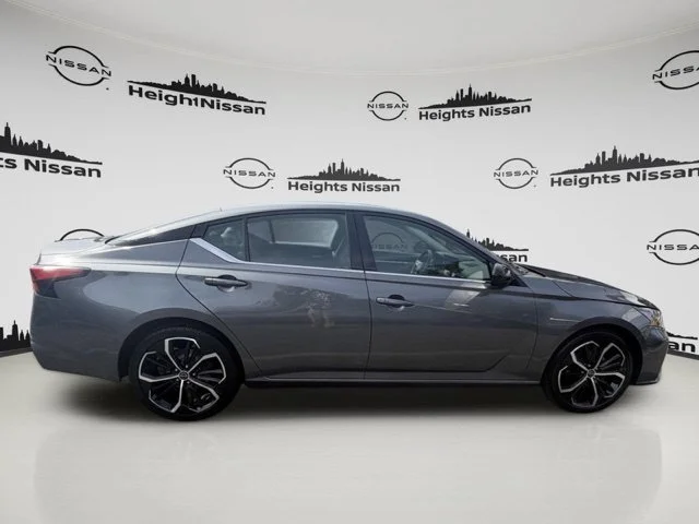 Used 2024 Gray Nissan 2.5 SR image 6