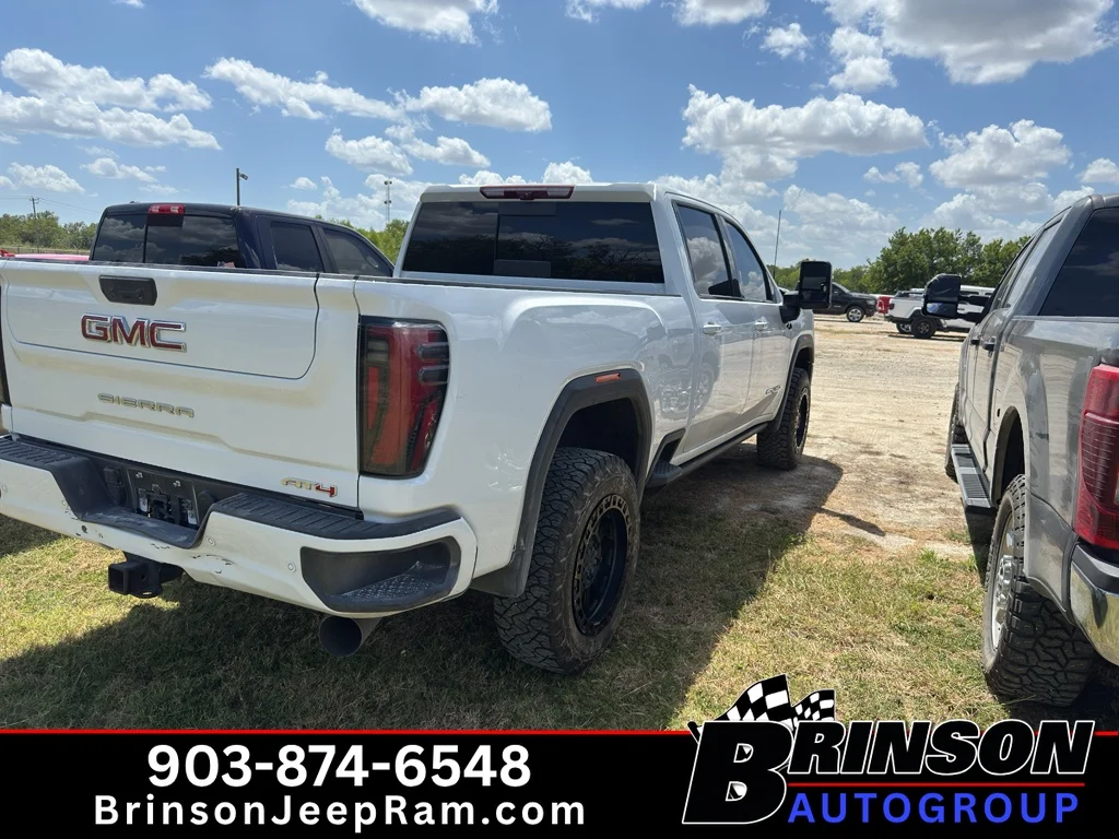 Used 2024 Summit White GMC AT4 image 4