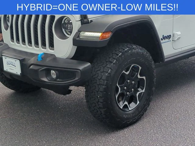 Used 2023 White Jeep Rubicon 4xe image 9