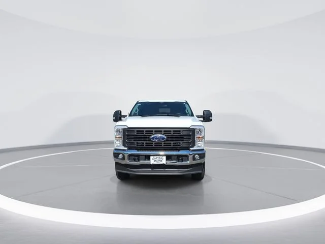 Used 2024 White Ford XL image 3