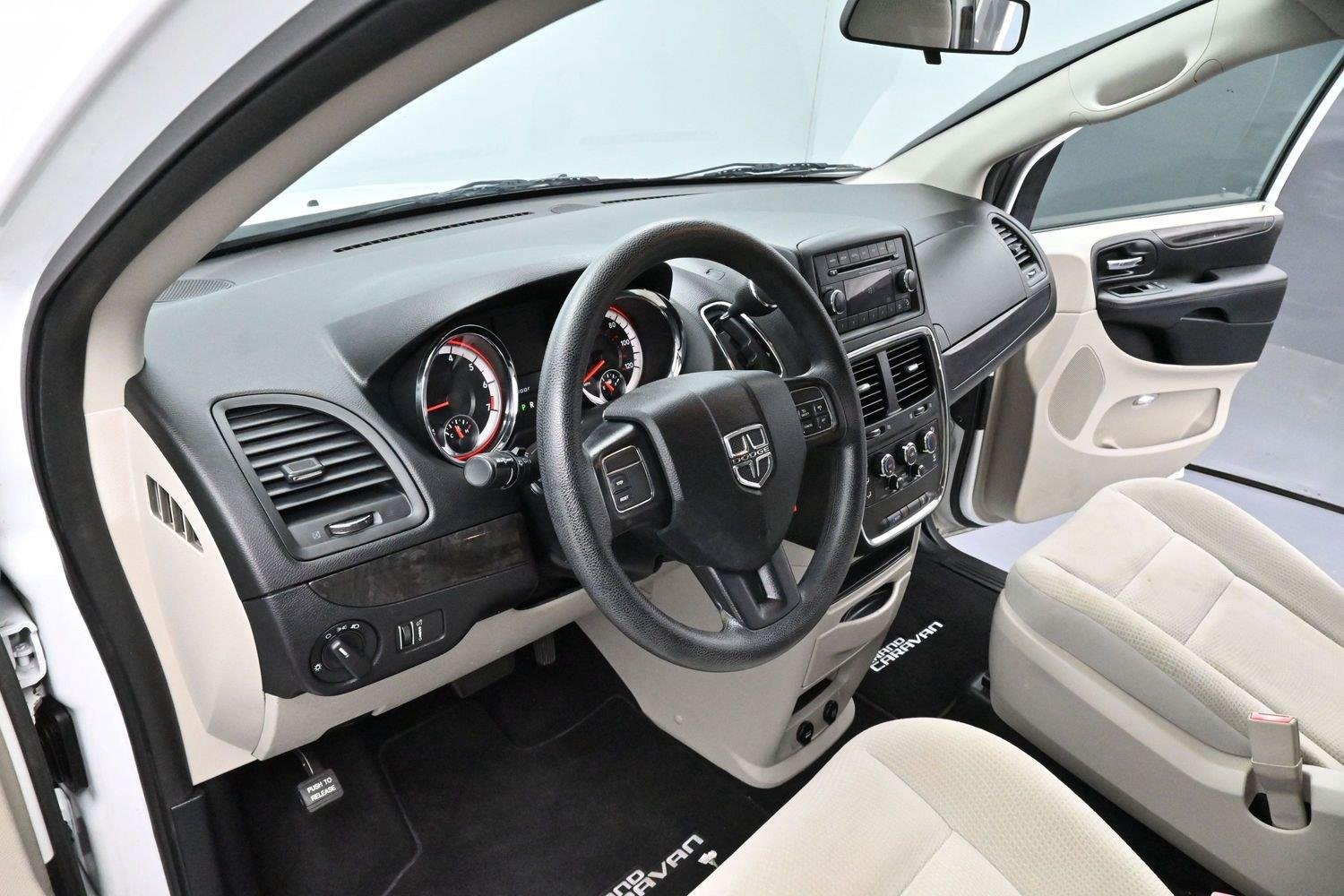 Used 2017 White Knuckle Clearcoat Dodge SE image 12