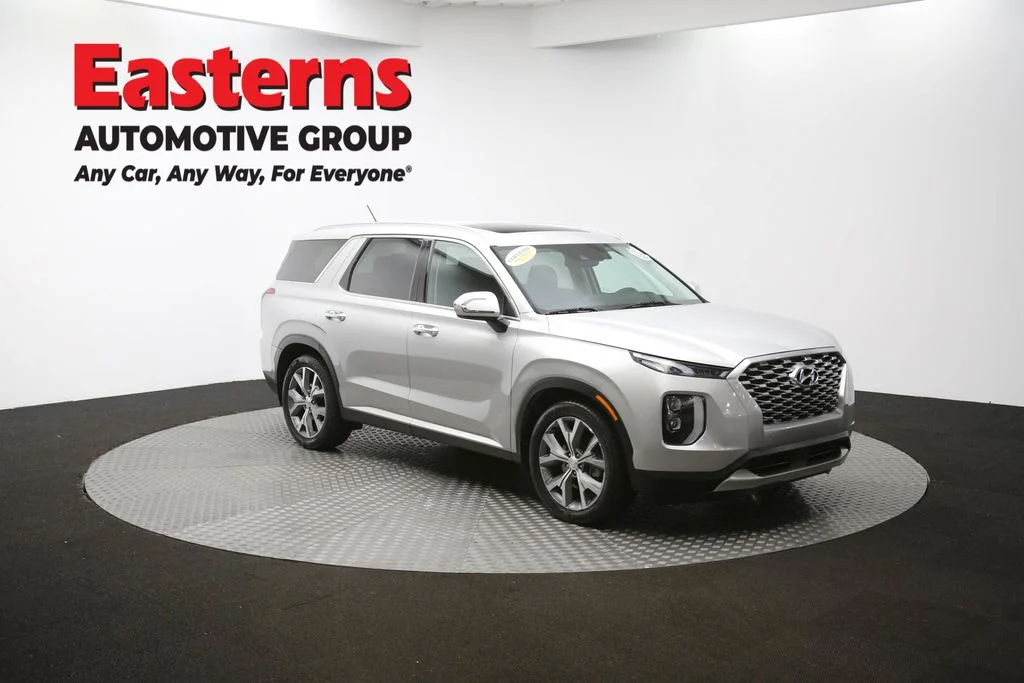 Used 2022 Silver Hyundai SEL image 48