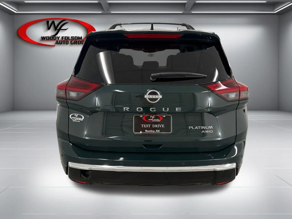 New 2026 Obsidian Green Pearl Nissan Platinum image 7