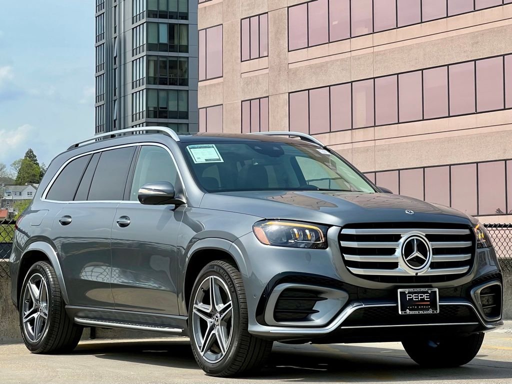 2026 Mercedes-Benz GLS GLS 450 4MATIC's photo