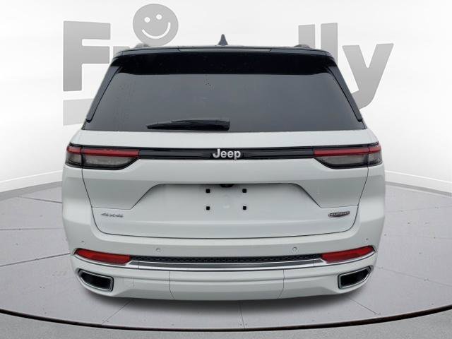 Used 2024 White Jeep Summit Reserve image 4