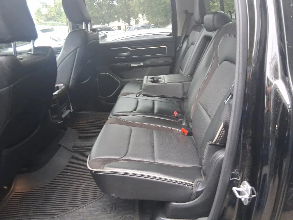 Used 2022 Black Ram Laramie image 19
