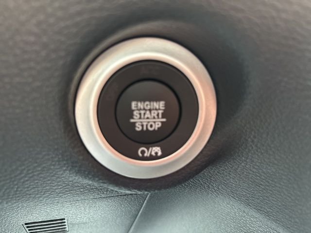 2026 Chrysler Pacifica Select - Photo 24