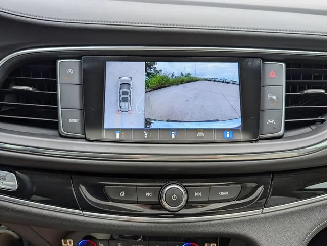 Used 2024 Ebony Twilight Metallic Buick Avenir image 9